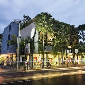 Petitenget 501 **** Seminyak (Bali)