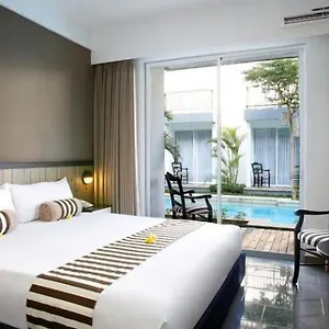 7 Bidadari Boutique *** Seminyak (Bali)