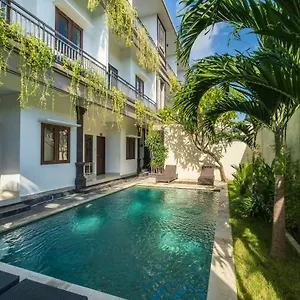 ** Hotel Oyo 772 Bali Krisna Indonesia